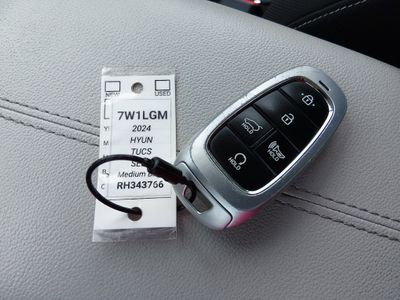 2024 Hyundai Tucson — photo 15 view