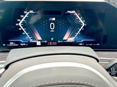 2026 BMW X5 — photo 42 view