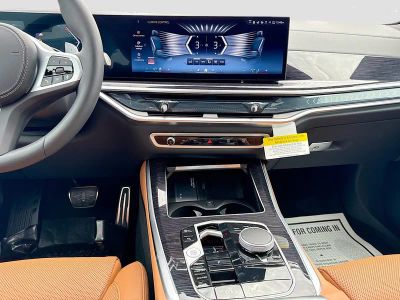 2026 BMW X5 — photo 20 view