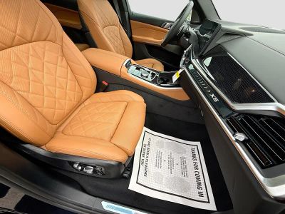 2026 BMW X5 — photo 16 view