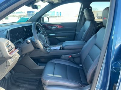 2026 Chevrolet Traverse — photo 10 view