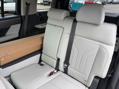 2026 Hyundai Santa Fe Hybrid - Photo 18