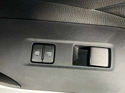 2020 Toyota RAV4 Hybrid — photo 28 view