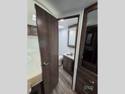 2026 Jayco Redhawk - Photo 41