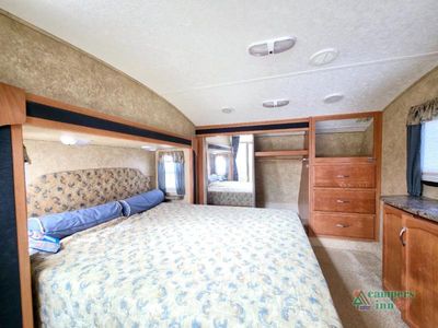 2007 Keystone RV Cougar - Photo 18