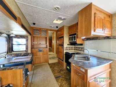 2007 Keystone RV Cougar - Photo 8