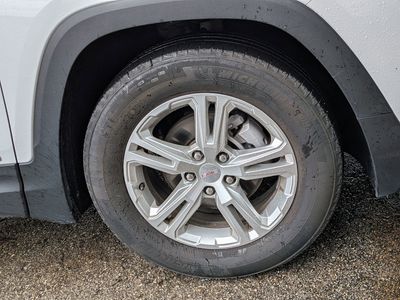 2024 GMC Terrain - Photo 10