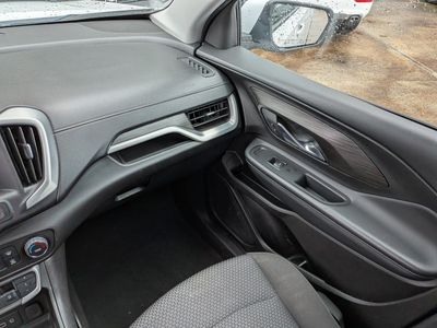 2024 GMC Terrain - Photo 18