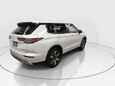 2025 Mitsubishi Outlander - Photo 7