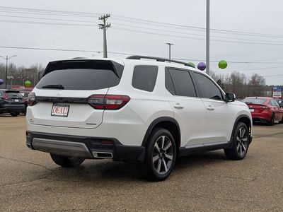 2025 Honda Pilot - Photo 3