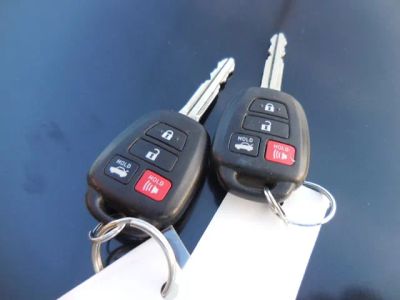 2013 Toyota Camry - Photo 27