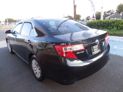 2013 Toyota Camry - Photo 5