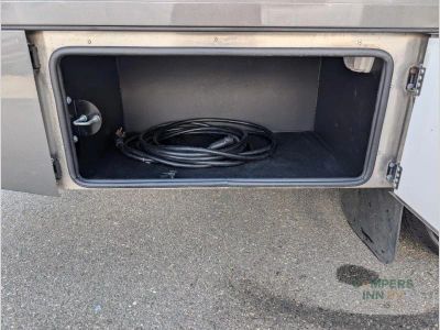 2025 Renegade Renegade — photo 14 view