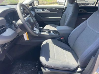 2026 Ford Explorer — photo 14 view
