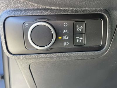 2026 Ford Explorer — photo 11 view