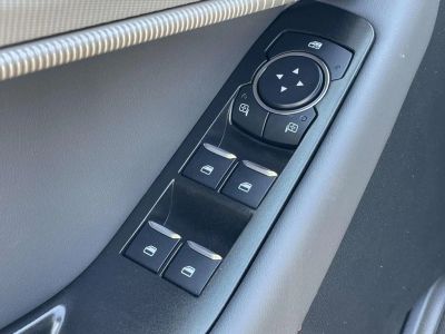 2026 Ford Explorer — photo 10 view