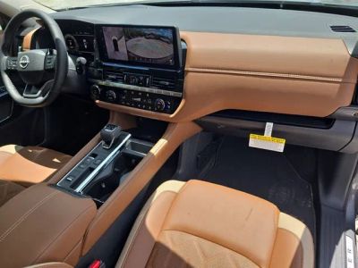 2026 Nissan Pathfinder — photo 12 view