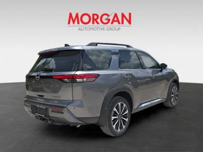 2026 Nissan Pathfinder — photo 8 view