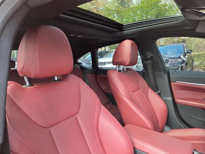 2023 BMW i4 — photo 11 view