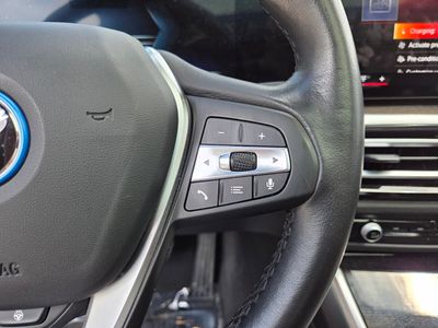2023 BMW i4 — photo 29 view