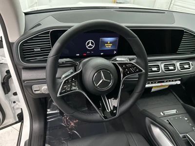 2026 Mercedes-Benz GLE — photo 10 view