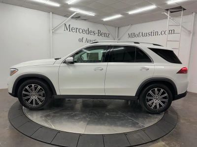 2026 Mercedes-Benz GLE — interior view