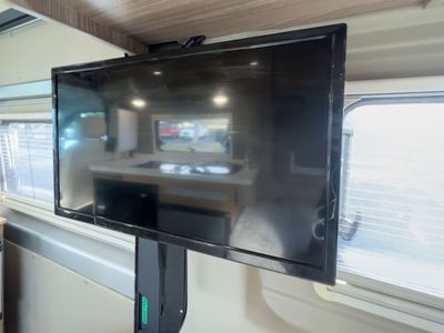2020 Winnebago TRAVATO - Photo 15