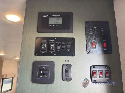 2027 Forest River RV No Boundaries — photo 24 view