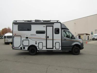 2026 Winnebago EKKO - Photo 14
