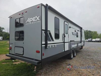 2022 Coachmen RV Apex Ultra-Lite — photo 8 view