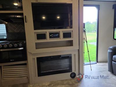 2022 Coachmen RV Apex Ultra-Lite — photo 23 view