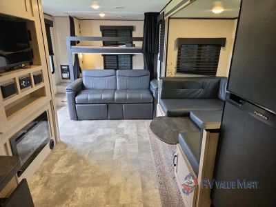 2022 Coachmen RV Apex Ultra-Lite — photo 20 view