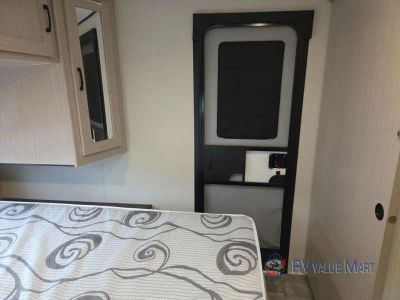2022 Coachmen RV Apex Ultra-Lite — photo 25 view