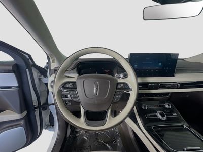 2022 Lincoln Nautilus - Photo 13