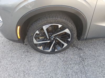 2024 Mitsubishi Outlander - Photo 10
