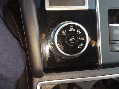 2024 Mitsubishi Outlander - Photo 17