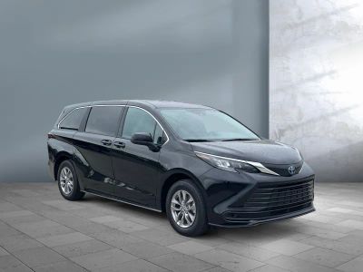2025 Toyota Sienna - Photo 2