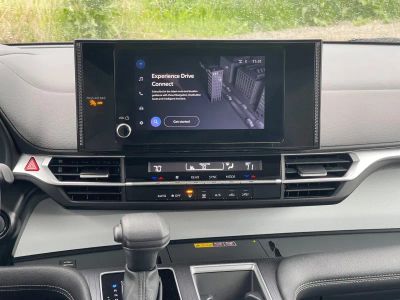2025 Toyota Sienna - Photo 11
