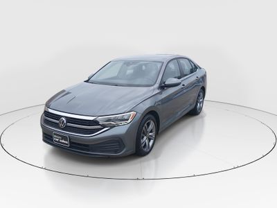 2024 Volkswagen Jetta - Photo 3
