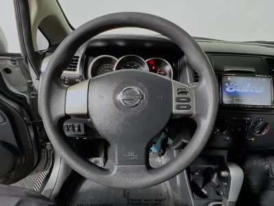 2012 Nissan Versa — photo 14 view