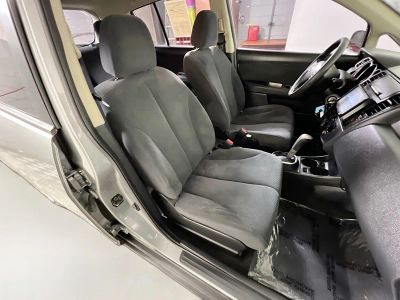 2012 Nissan Versa — photo 24 view