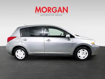 2012 Nissan Versa — side profile view