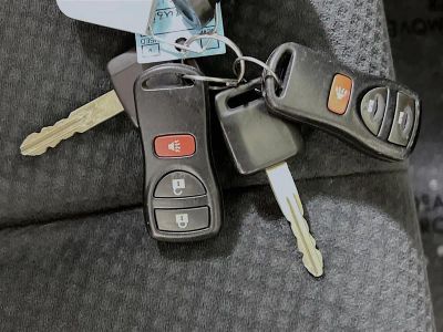 2012 Nissan Versa — photo 29 view