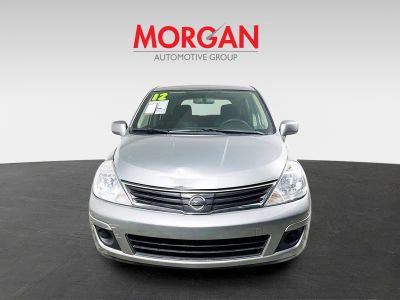 2012 Nissan Versa — photo 8 view