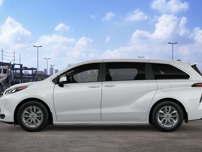 2026 Toyota Sienna - Photo 4
