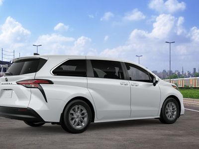 2026 Toyota Sienna - Photo 10