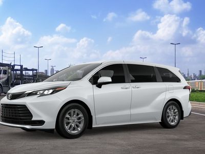 2026 Toyota Sienna - Photo 2