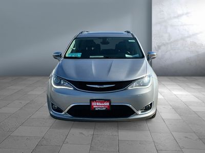 2019 Chrysler Pacifica - Photo 3