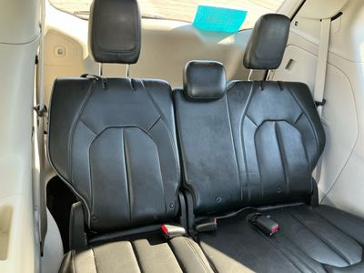 2019 Chrysler Pacifica - Photo 19