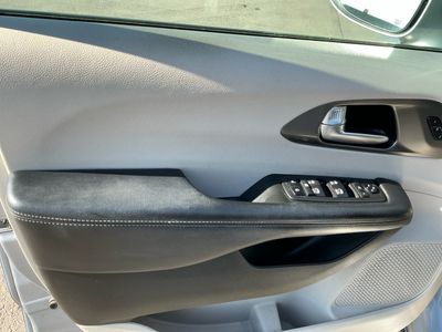 2019 Chrysler Pacifica - Photo 15
